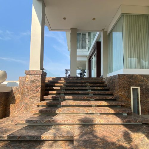 Villa Mr. A_Forest Brown